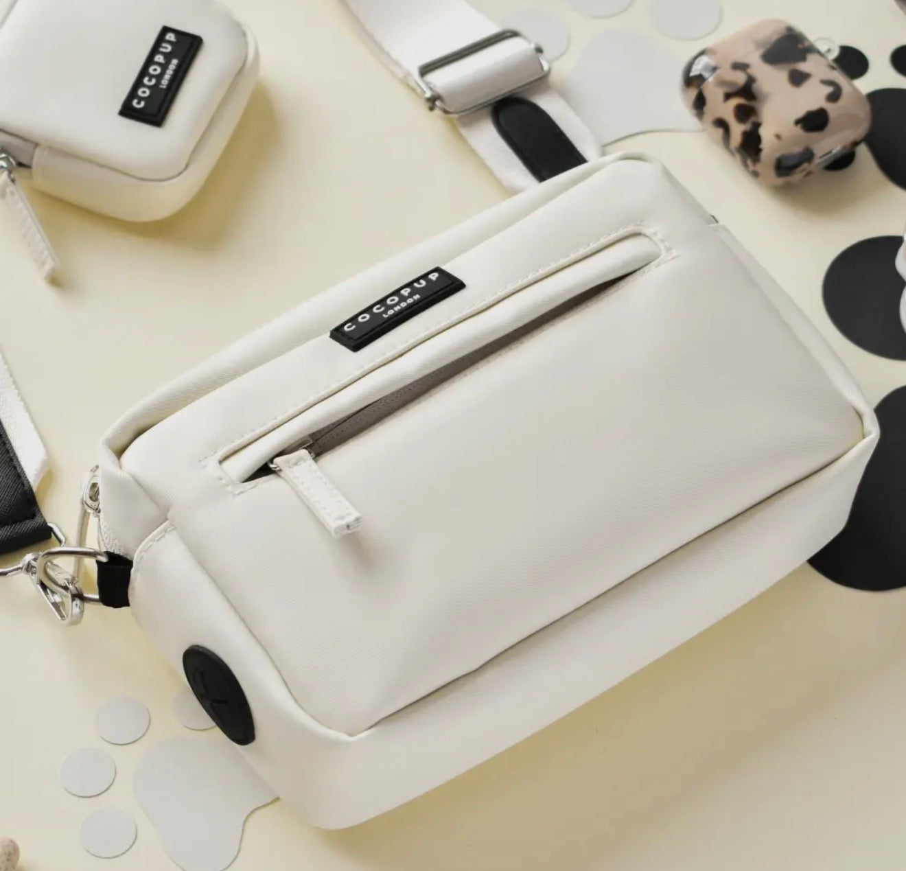 Cocopup London Dog Walking Bag - Oyster White