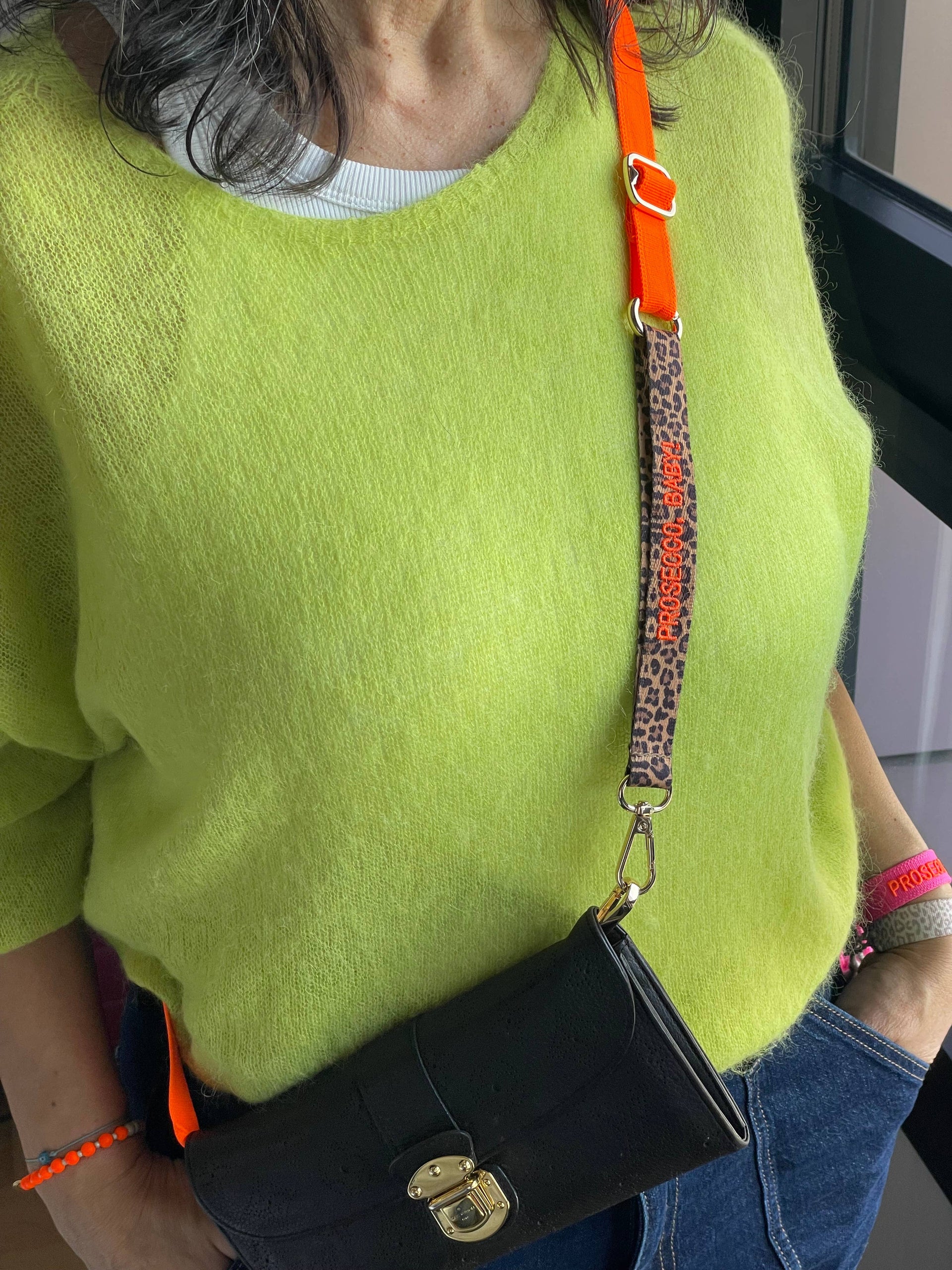 Oh My Gift Phone Lanyards