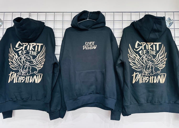 Hoodies & Sweatshirts