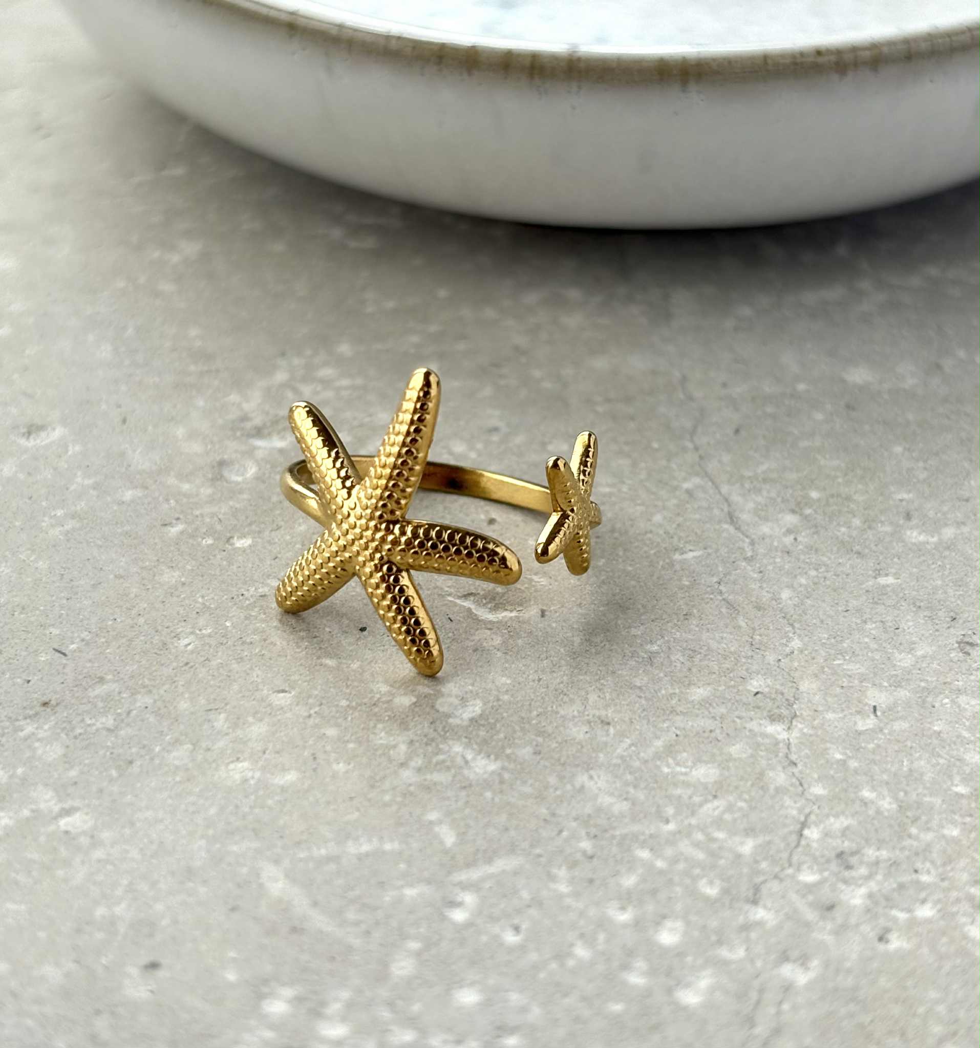 Tarnish Resistant Starfish Open Ring: Gold