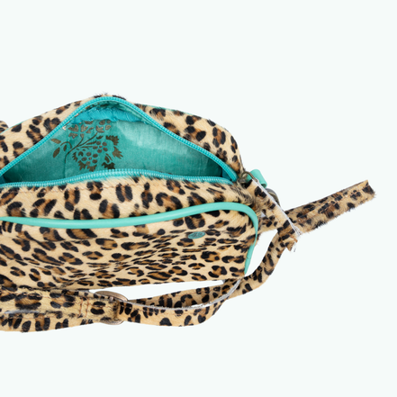 Walk the dog crossbody bag