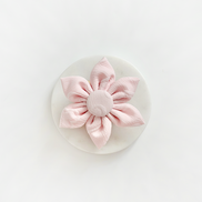 LUXE Baby Pink Heart Collar Flower