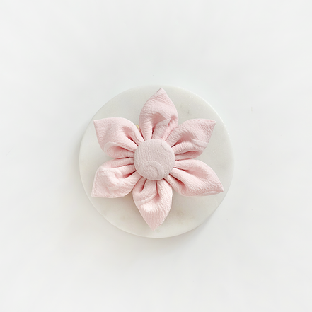 LUXE Baby Pink Heart Collar Flower