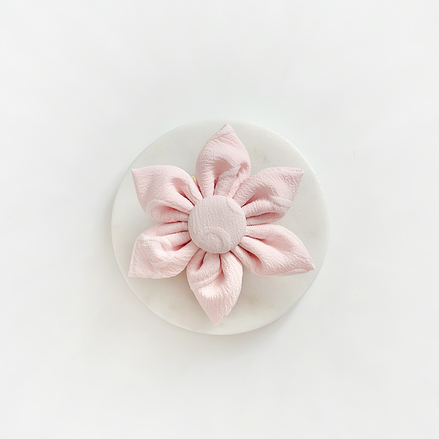 LUXE Baby Pink Heart Collar Flower