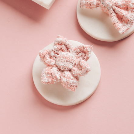 Pink Textured Tweed Collar Flower