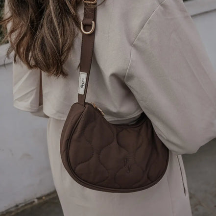 By Teddy Chocolate | the Quilted Walking Bag