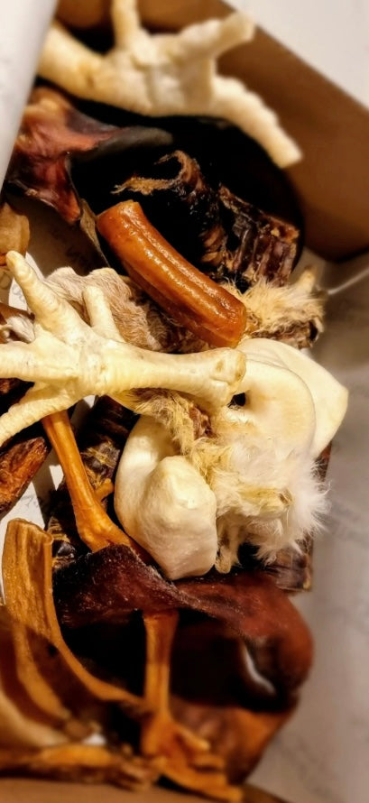 30 PIECE NATURAL TREAT BOX