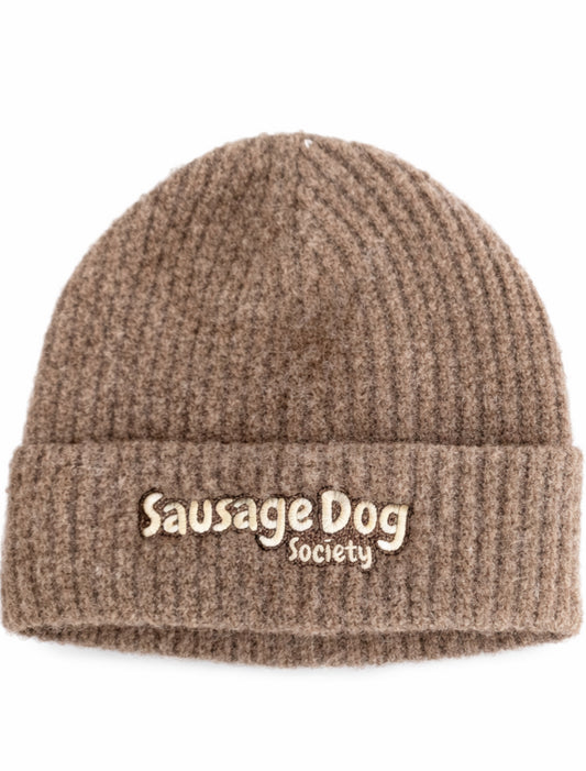 Sausage Dog Society Ribbed Beanie – Mocha
